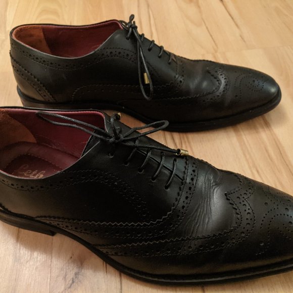 Lethato Wingtip Brogue Oxford Shoes - Black main image 5